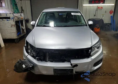 2013 Volkswagen Tiguan S from USA, damaged, VIN WVGCV3AX6DW588240